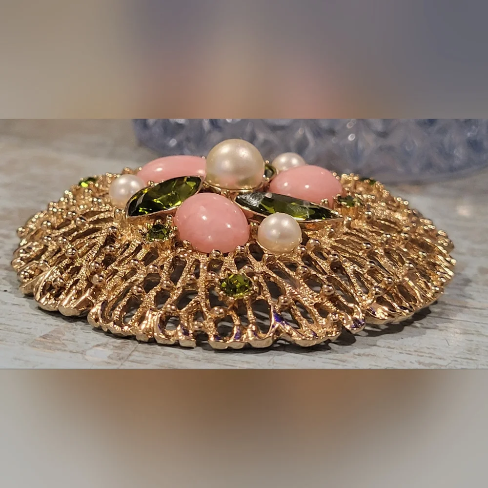 Sarah Coventry goldtone brooch - Picture 9 of 12